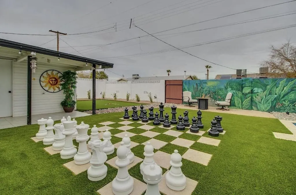 Charming Zen Home With Heated Pool, Pool Table, Arcade And Mini Golf. Scottsdale Amerikai Egyesült Államok